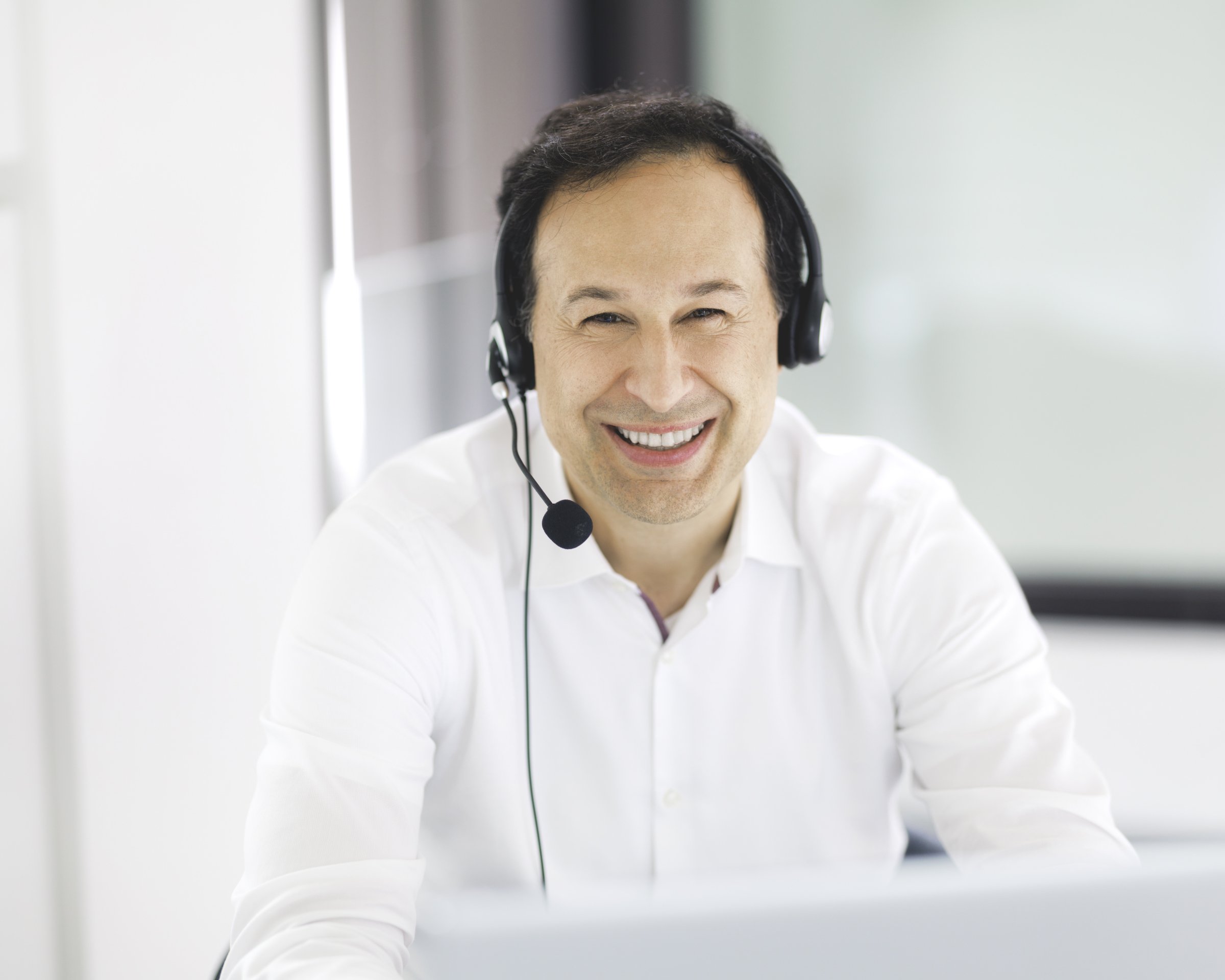 Geschäftsführer Durica Radenovic im Call / Meeting